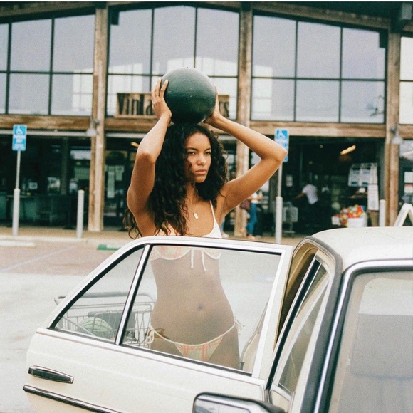 Billabong Plaid Bikini 👙 - Picture 8 of 14